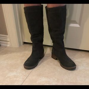 Suede riding boots